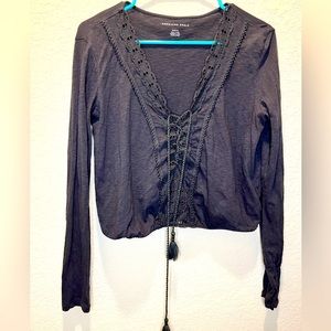 Cropped tie top
American Eagle 
Good condition